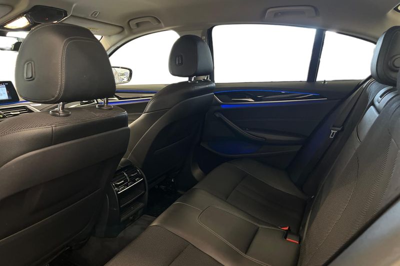 BMW 520 bild 13