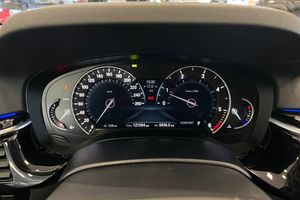 BMW 520 bild 16