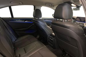 BMW 520 bild 9