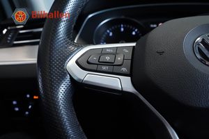 Volkswagen Passat bild 21