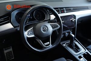 Volkswagen Passat bild 6
