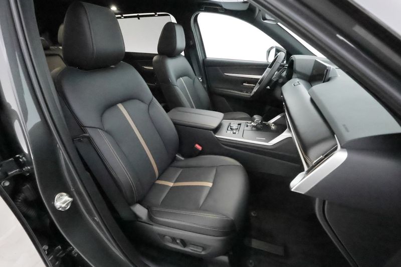 Mazda CX-80 bild 16