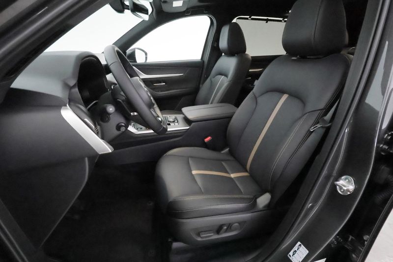 Mazda CX-80 bild 12