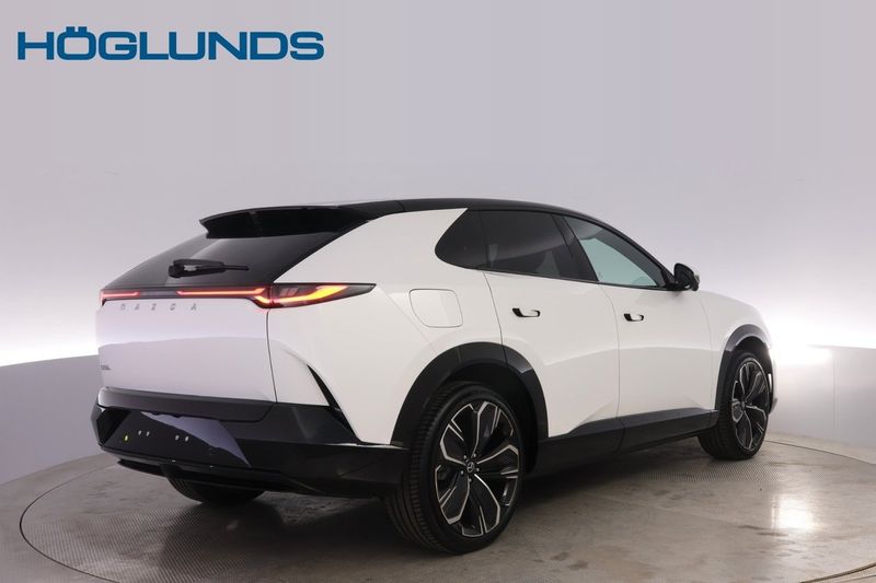 Mazda CX-6e bild 4