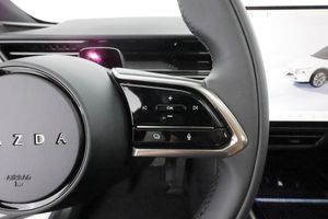 Mazda CX-6e bild 22