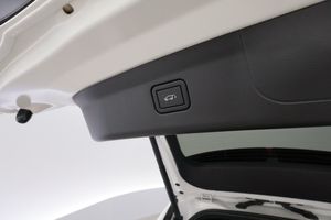 Mazda CX-6e bild 31