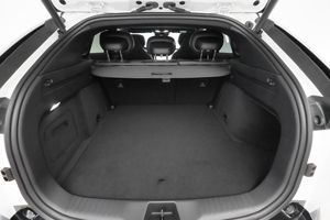 Mazda CX-6e bild 17