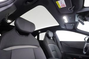 Mazda CX-6e bild 30