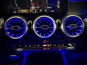 Mercedes EQB300 bild 15