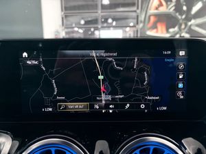 Mercedes EQB300 bild 11