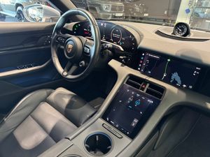 Porsche Taycan bild 9