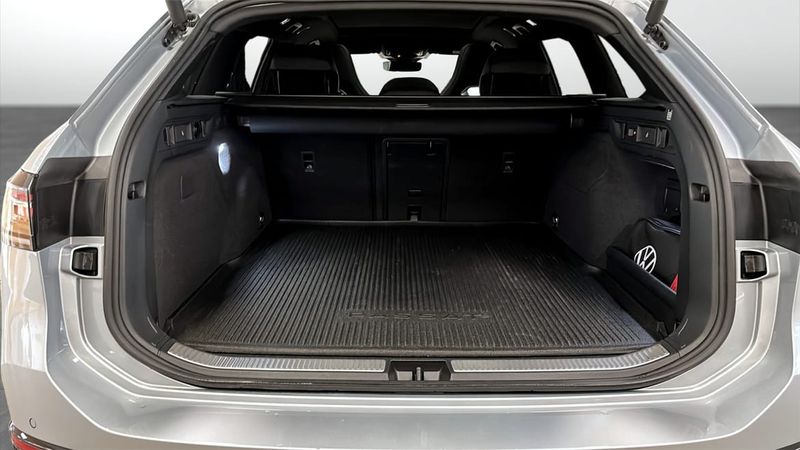 Volkswagen Passat bild 12