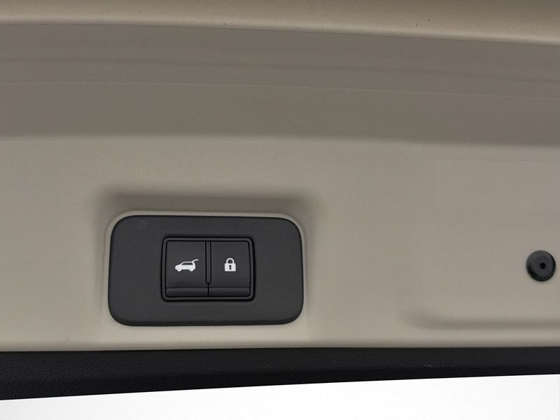 Nissan Ariya bild 35