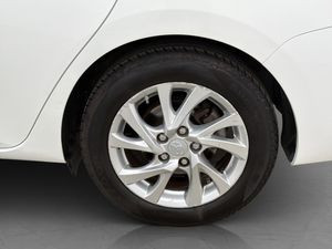 Toyota Auris bild 11
