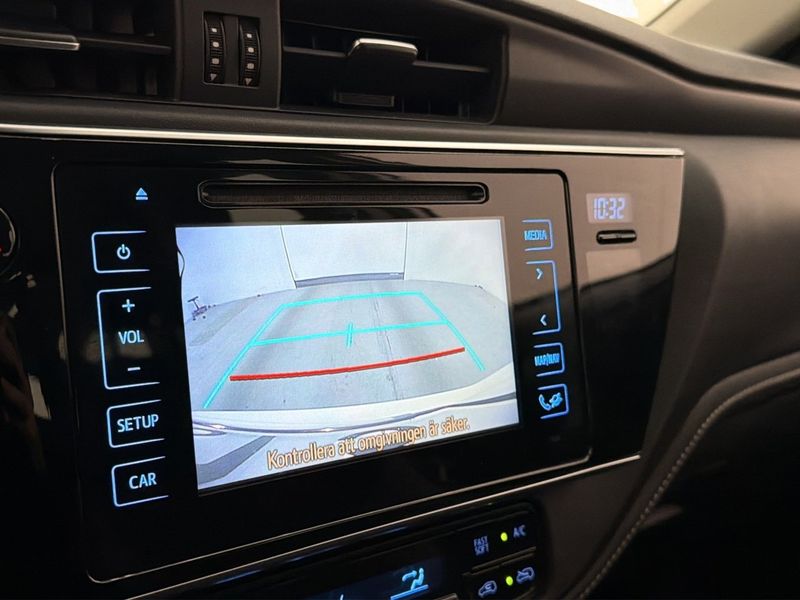 Toyota Auris bild 22