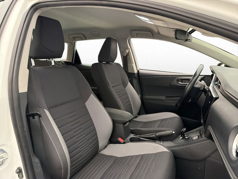 Toyota Auris bild 14