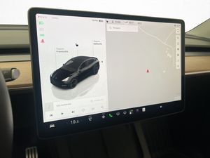 Tesla Model Y bild 27