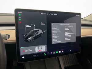 Tesla Model 3 bild 22