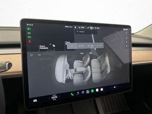 Tesla Model 3 bild 26