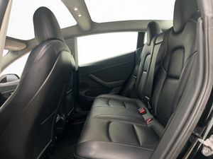 Tesla Model 3 bild 30