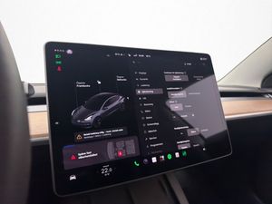 Tesla Model 3 bild 20