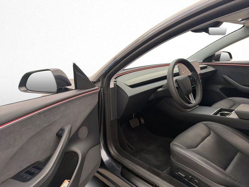 Tesla Model 3 bild 23