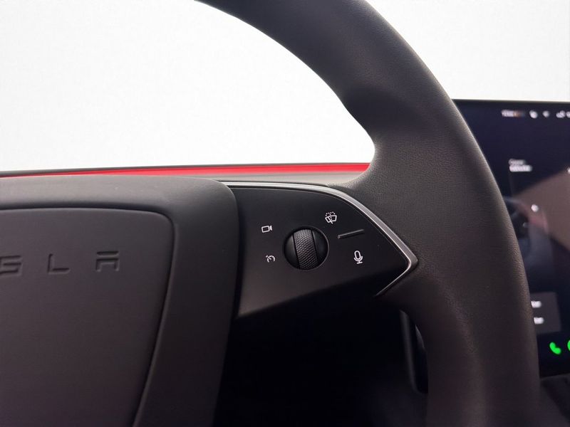Tesla Model 3 bild 33