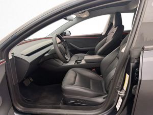 Tesla Model 3 bild 24
