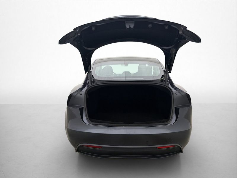 Tesla Model 3 bild 17