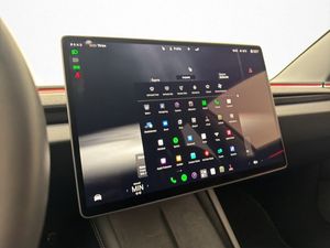 Tesla Model 3 bild 28
