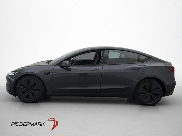 Tesla Model 3 Long Range AWD Autopilot Värmepump Svensksåld - 2024