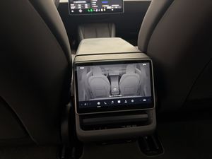 Tesla Model 3 bild 22