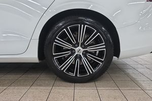 Volvo V60 bild 17