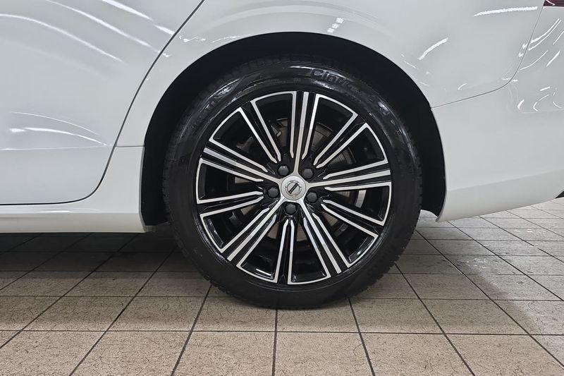 Volvo V60 bild 17