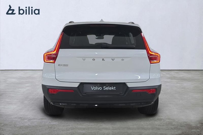 Volvo EX40 bild 5