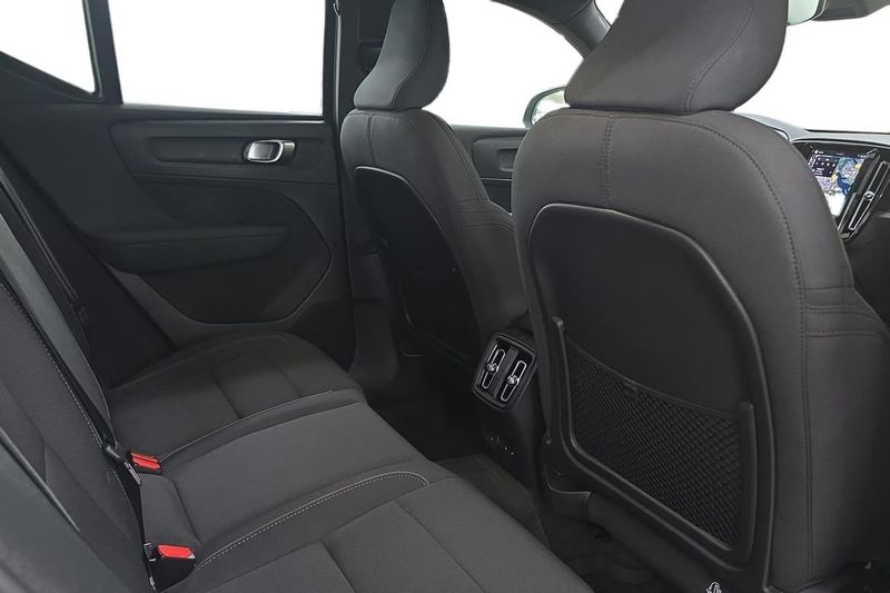 Volvo EX40 bild 9