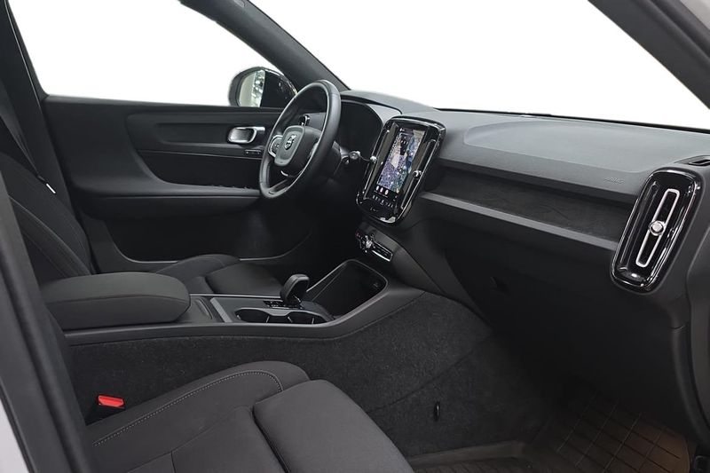 Volvo EX40 bild 7