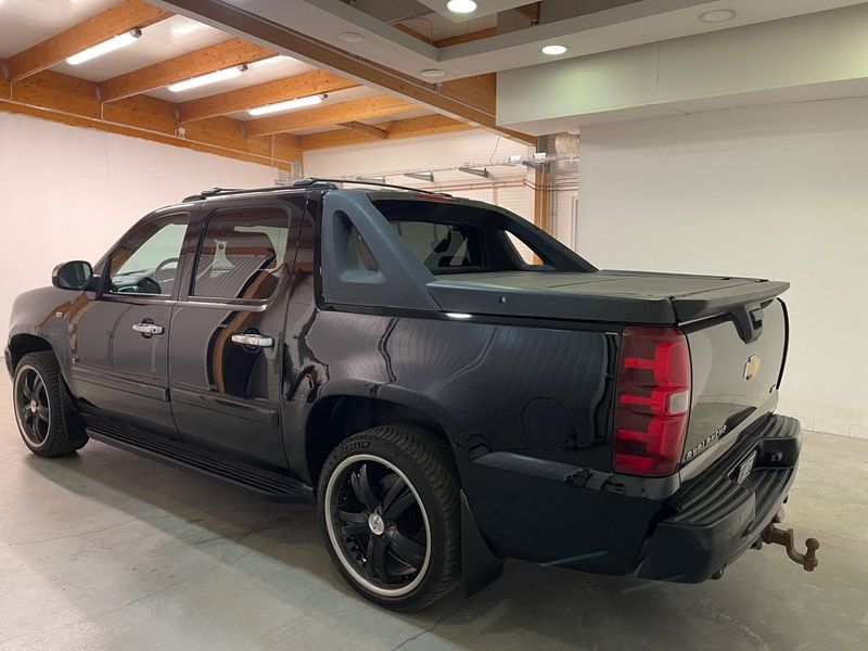 Chevrolet Avalanche bild 11