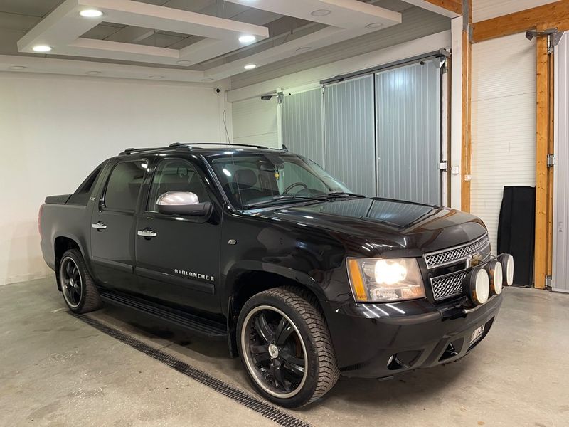 Chevrolet Avalanche bild 3