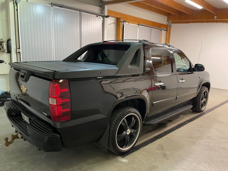 Chevrolet Avalanche bild 12