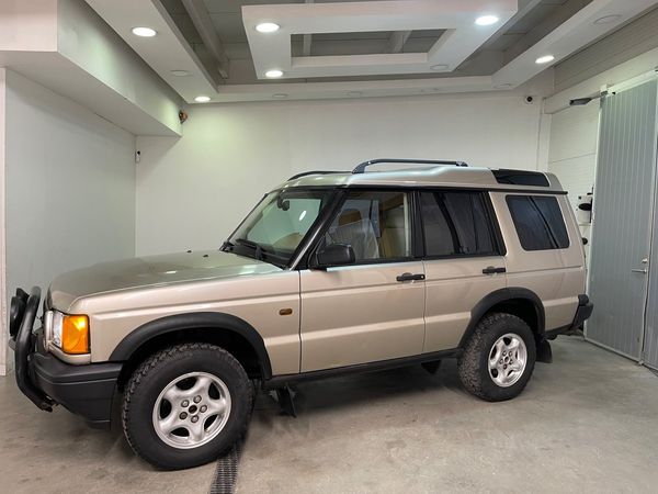 Land Rover Discovery 2 7-Seats 4.0 V8 4WD - 2000