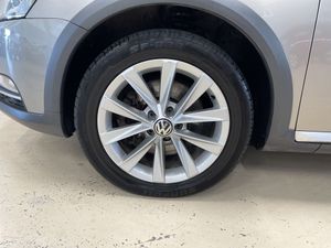 Volkswagen Passat bild 7