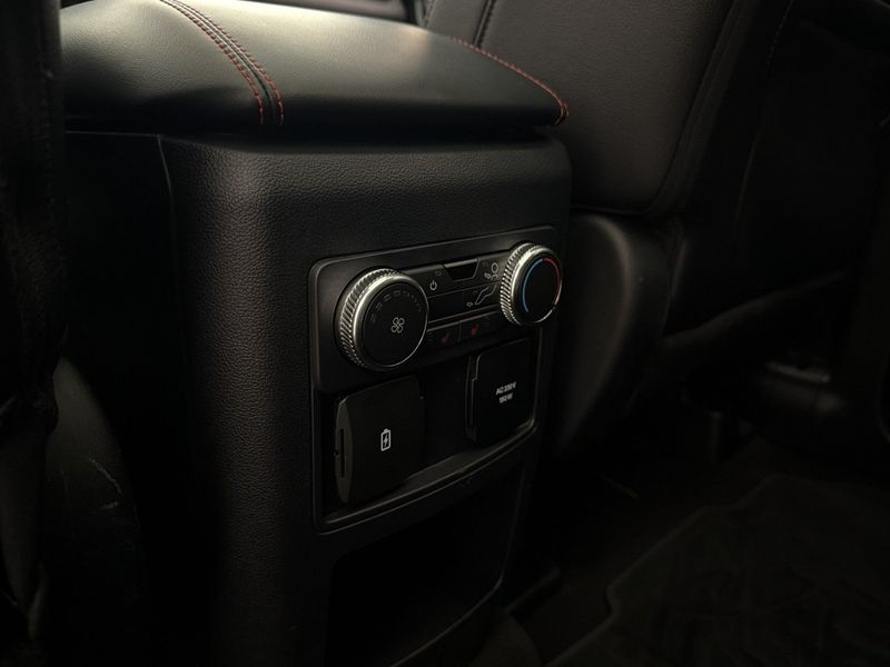 Ford Explorer bild 20