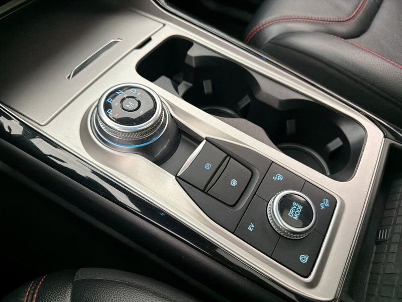 Ford Explorer bild 23