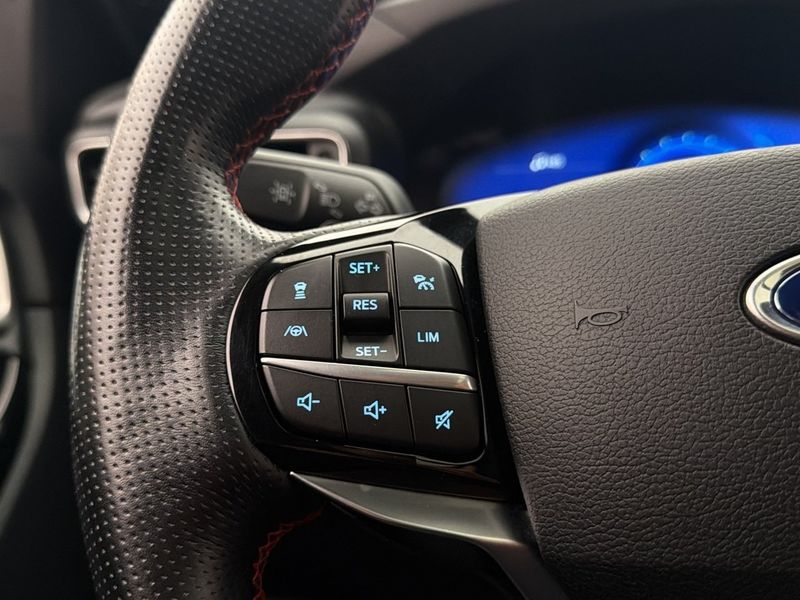 Ford Explorer bild 25