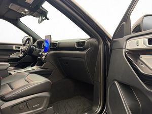 Ford Explorer bild 17