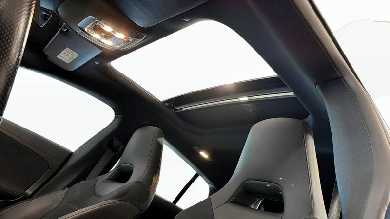 Mercedes CLA250 bild 13