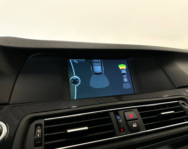 BMW 520 bild 12
