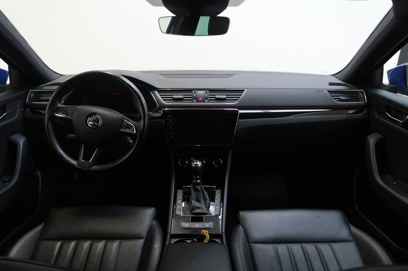 Skoda Superb bild 5