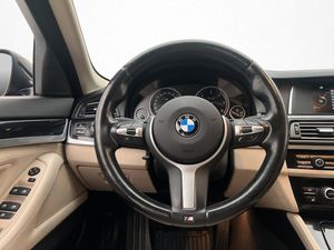 BMW 530 bild 14